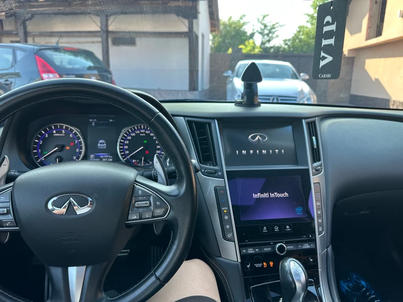 Infiniti Q50, снимка 14 - Автомобили и джипове - 52819601