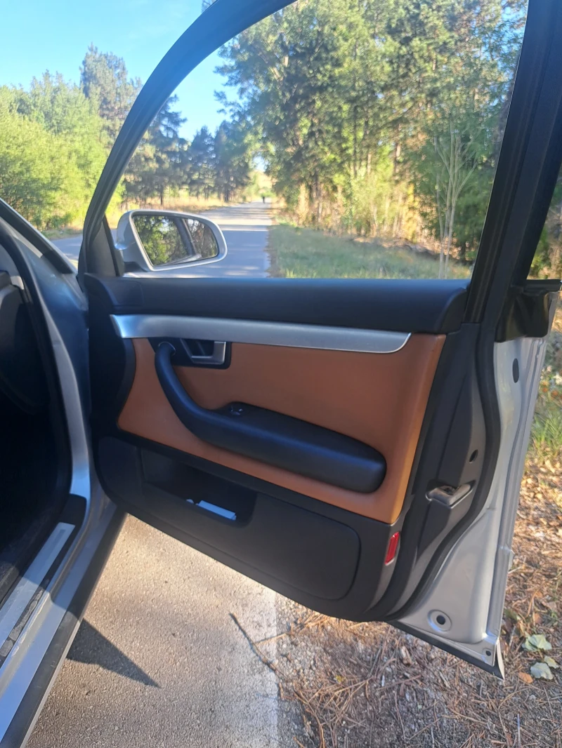 Audi A4, снимка 8 - Автомобили и джипове - 52205365