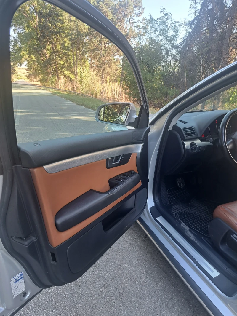 Audi A4, снимка 13 - Автомобили и джипове - 52205365
