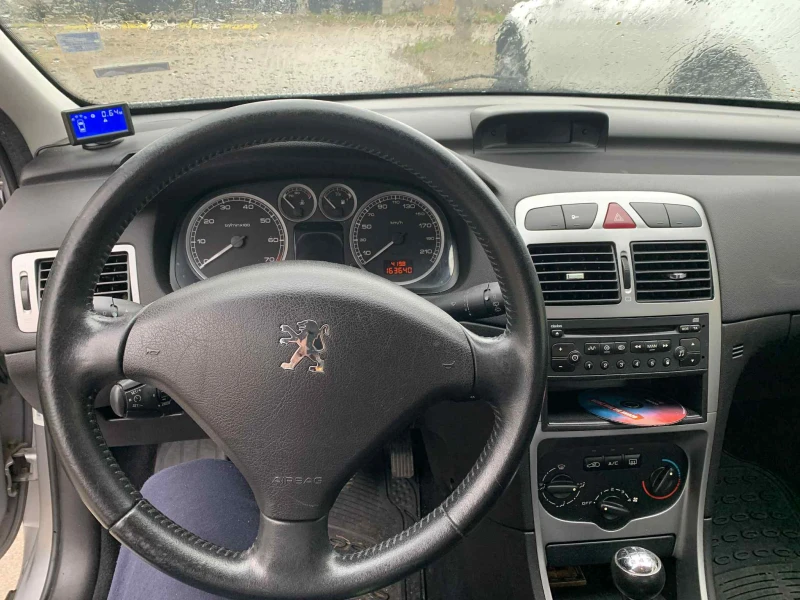 Peugeot 307, снимка 8 - Автомобили и джипове - 52201579