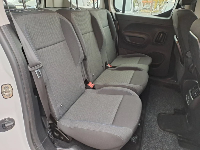 Peugeot Rifter 1.6 HDI 131кс, снимка 7 - Автомобили и джипове - 52341783