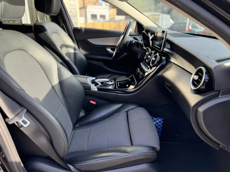 Mercedes-Benz C 200 Avantgarde, снимка 8 - Автомобили и джипове - 52713986
