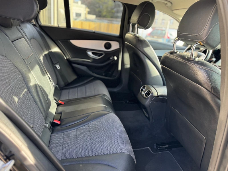 Mercedes-Benz C 200 Avantgarde, снимка 9 - Автомобили и джипове - 52713986