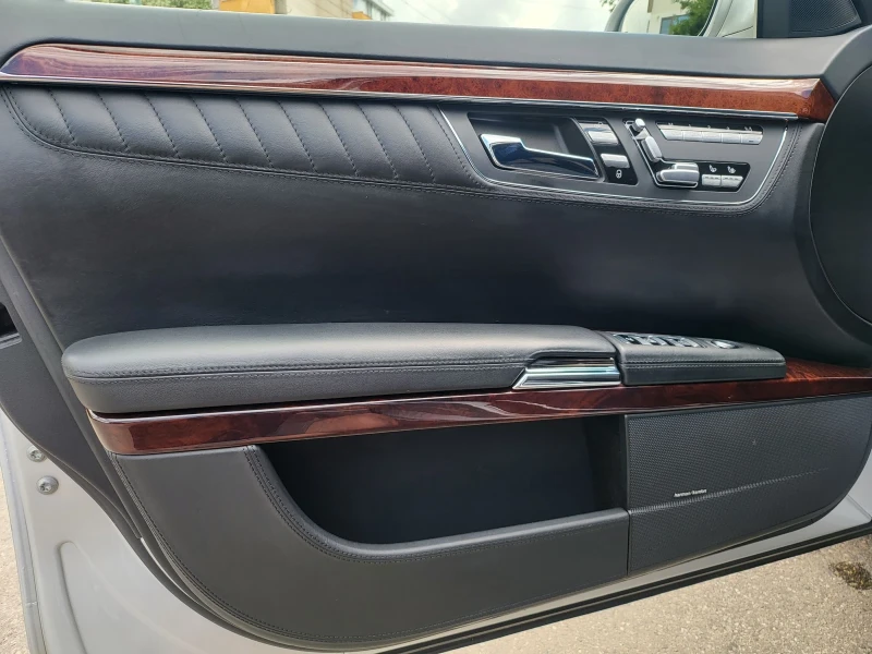 Mercedes-Benz S 600, снимка 9 - Автомобили и джипове - 52739371