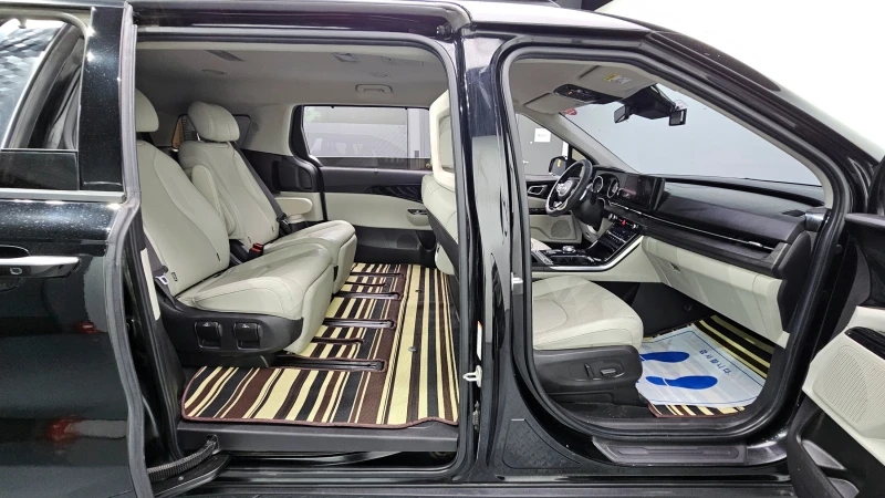 Kia Carnival 7 seater Noblesse autogeorge.com, снимка 11 - Автомобили и джипове - 53152753