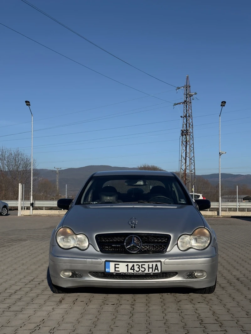 Mercedes-Benz C 220