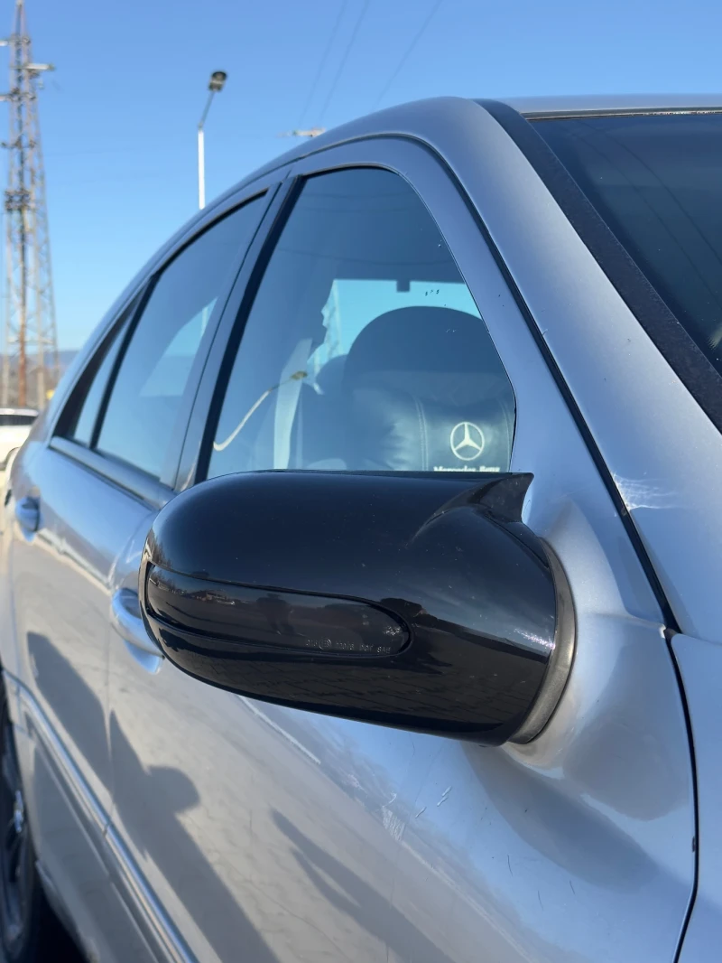 Mercedes-Benz C 220, снимка 4 - Автомобили и джипове - 53292845