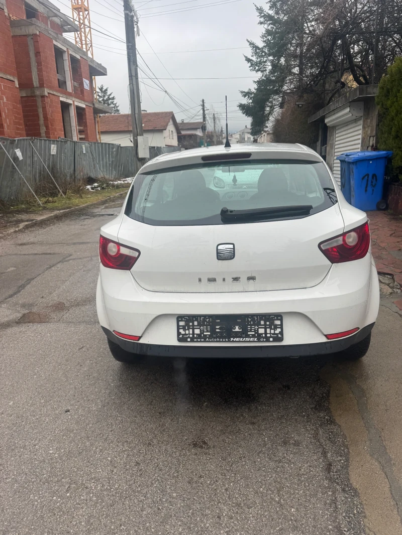 Seat Ibiza От Германия, снимка 3 - Автомобили и джипове - 53372918