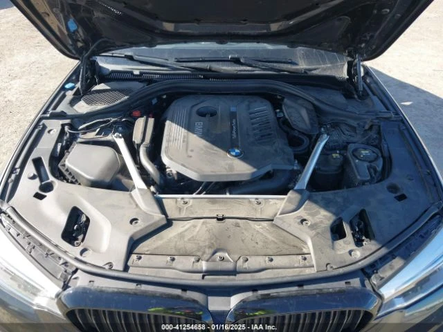 BMW 540 I* M-PACK* HARMAN* 360CAMERA* HEAD-UP* ПОДГРЕВИ   , снимка 11 - Автомобили и джипове - 49480149