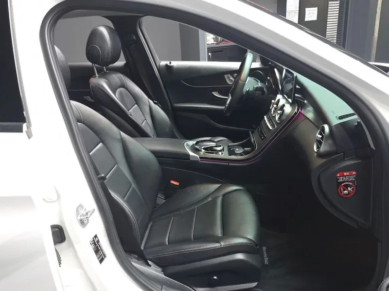 Mercedes-Benz C 220 d, снимка 11 - Автомобили и джипове - 54287258