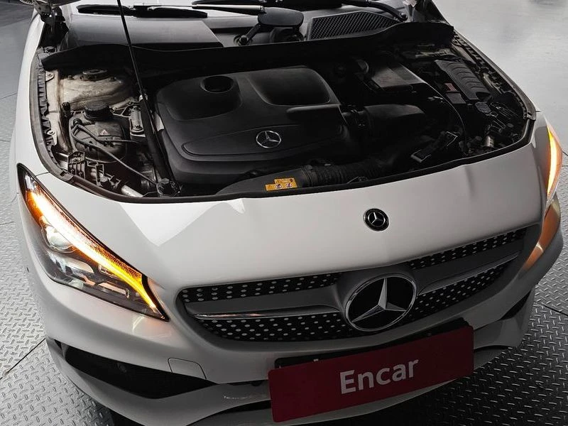 Mercedes-Benz CLA CLA220 AMG Line| 184к.с.| ВКЛ.ТЕХНОТЕСТ, снимка 6 - Автомобили и джипове - 55136676