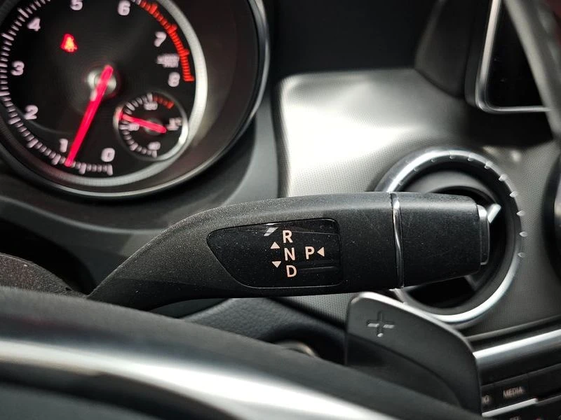 Mercedes-Benz CLA CLA220 AMG Line| 184к.с.| ВКЛ.ТЕХНОТЕСТ, снимка 9 - Автомобили и джипове - 55136676