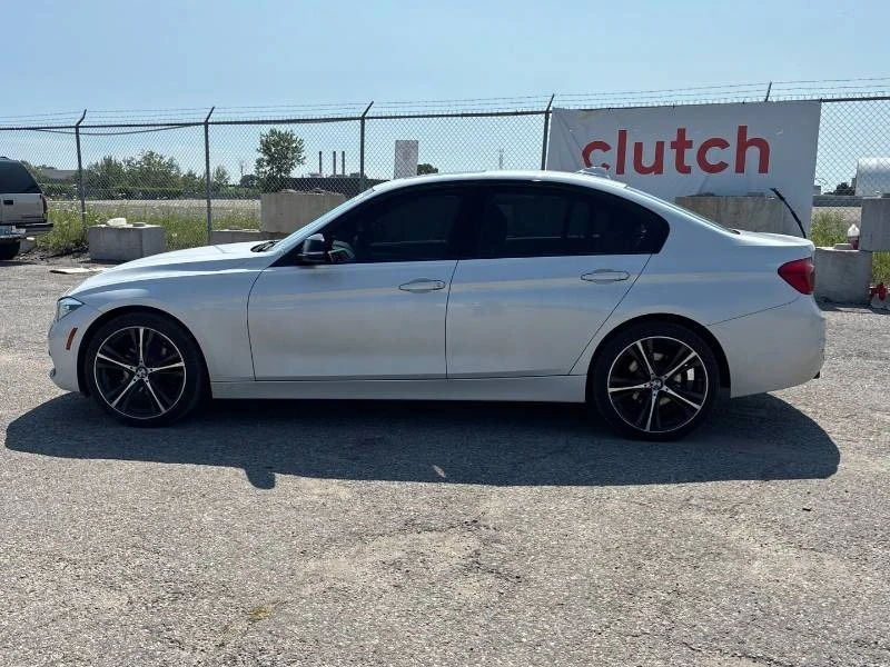 BMW 330 * xDrive * CARFAX * ОПЦИЯ ЗА ФИНАНСИРАНЕ , снимка 2 - Автомобили и джипове - 55434499
