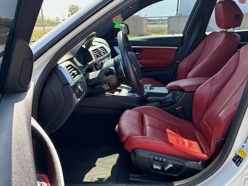 BMW 330 * xDrive * CARFAX * ОПЦИЯ ЗА ФИНАНСИРАНЕ , снимка 9 - Автомобили и джипове - 55434499