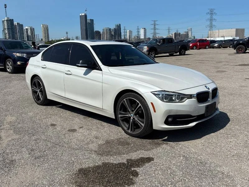 BMW 330 * xDrive * CARFAX * ОПЦИЯ ЗА ФИНАНСИРАНЕ , снимка 4 - Автомобили и джипове - 55434499