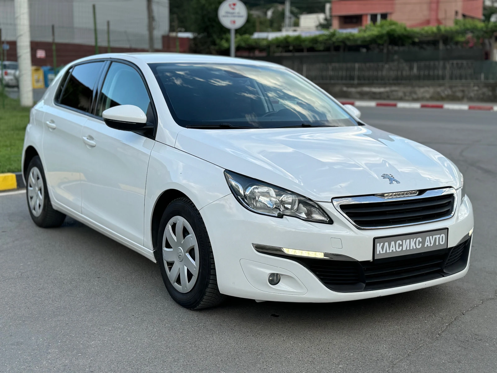 Peugeot 308 1.6HDi Navi* Klimatronik - изображение 2