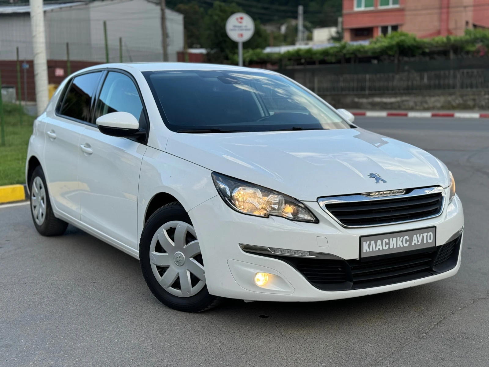 Peugeot 308 1.6HDi Navi* Klimatronik - изображение 4