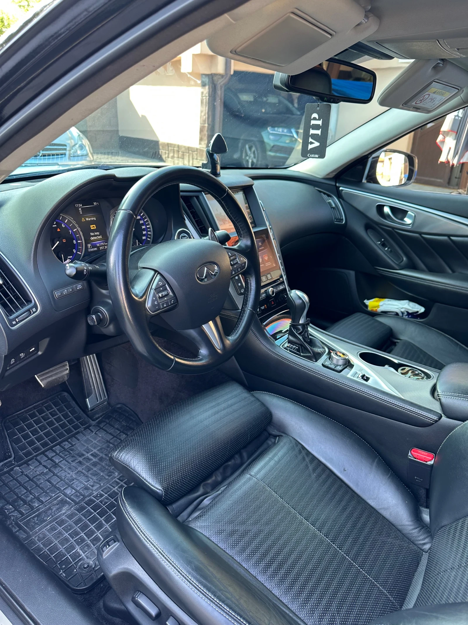 Infiniti Q50 | Mobile.bg   13