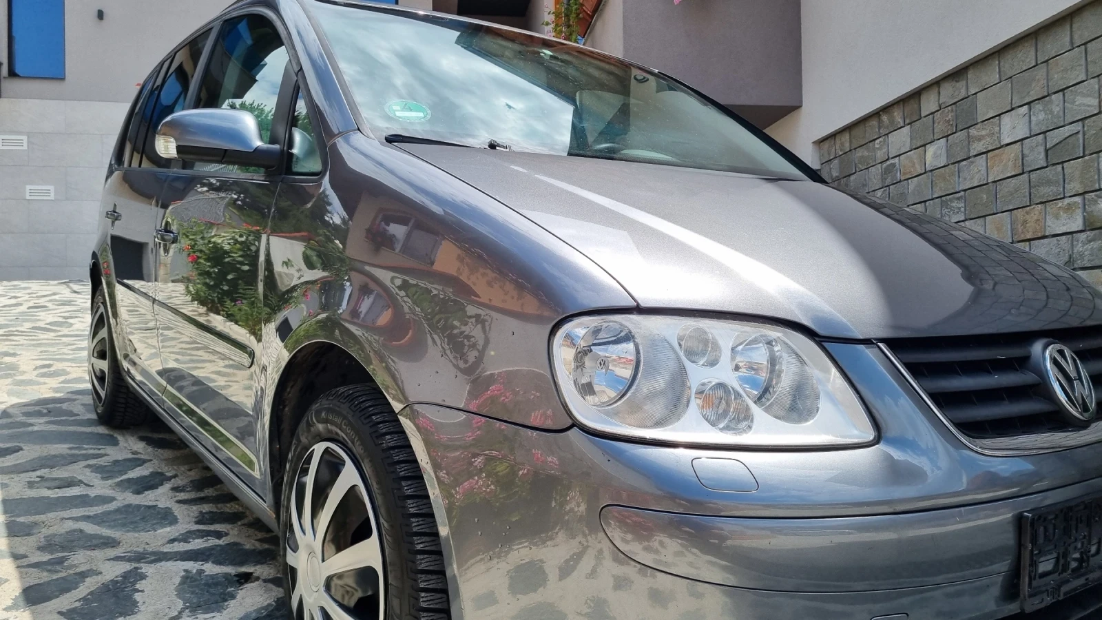 VW Touran 2.0 - изображение 4