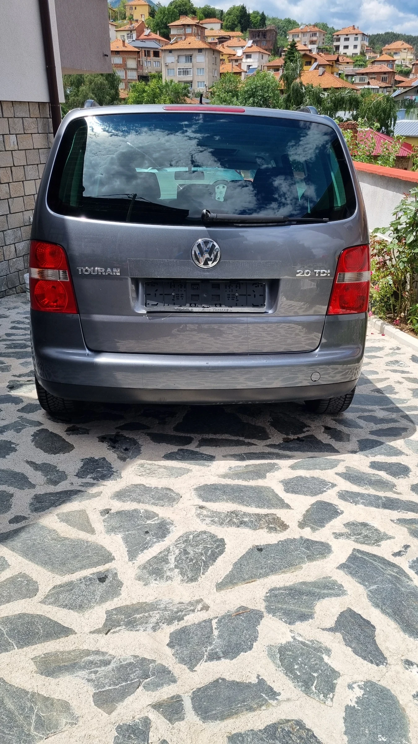 VW Touran 2.0 - изображение 6