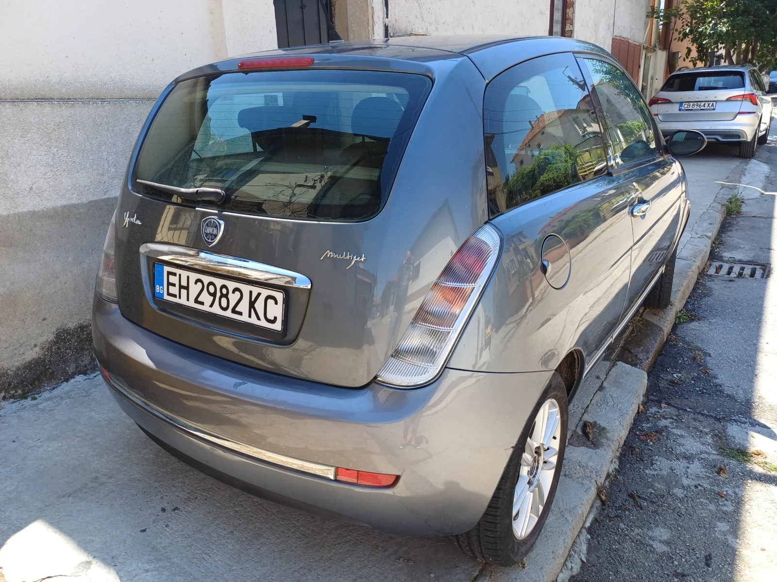 Lancia Ypsilon  - изображение 4