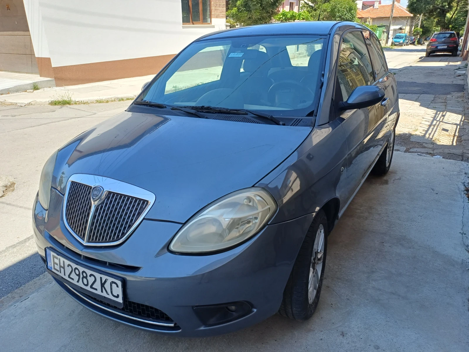 Lancia Ypsilon  - изображение 2