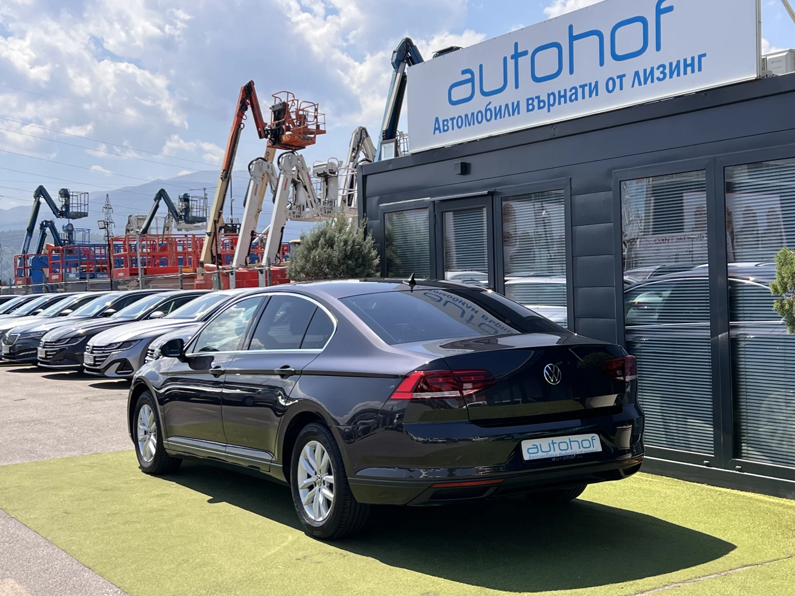 VW Passat BUSINESS/2.0TDI/150k.c./7-DSG/ГАРАНЦИЯ - изображение 3