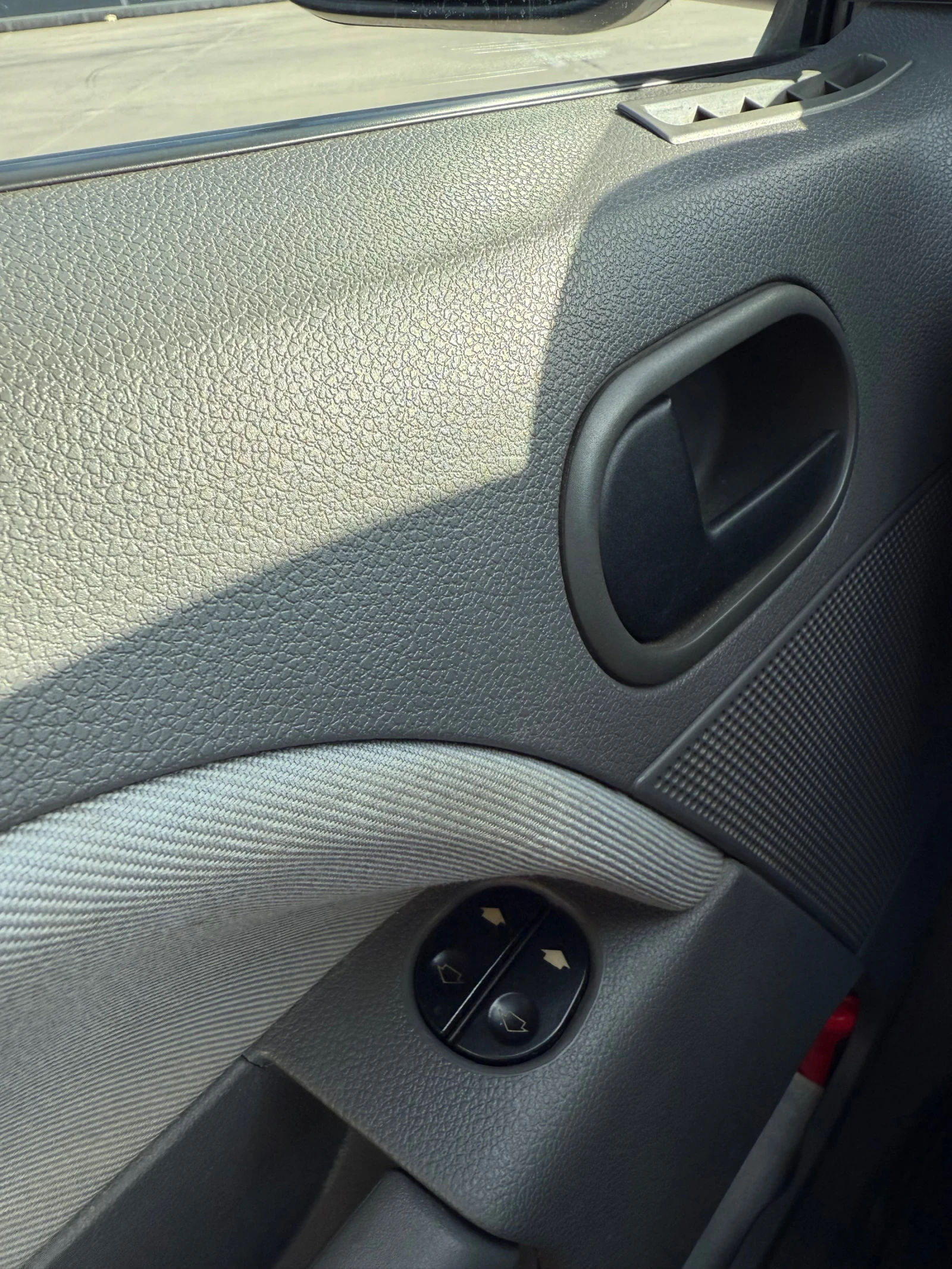 Ford Fiesta  - изображение 8