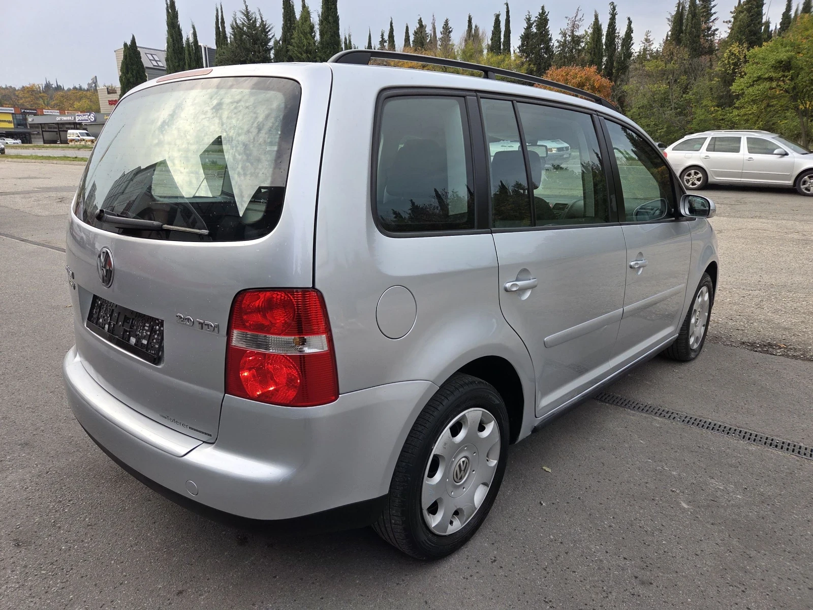 VW Touran 2, 0 tdi 140 hp | Mobile.bg — изображение 6