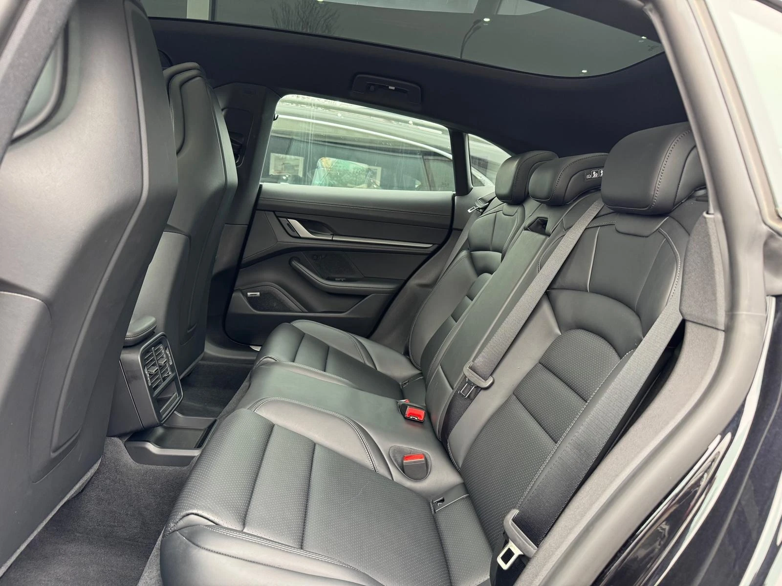 Porsche Taycan 4S SPORT TURISMO/FACELIFT/BOSE/LED/CAMERA/PANO/ | Mobile.bg   14