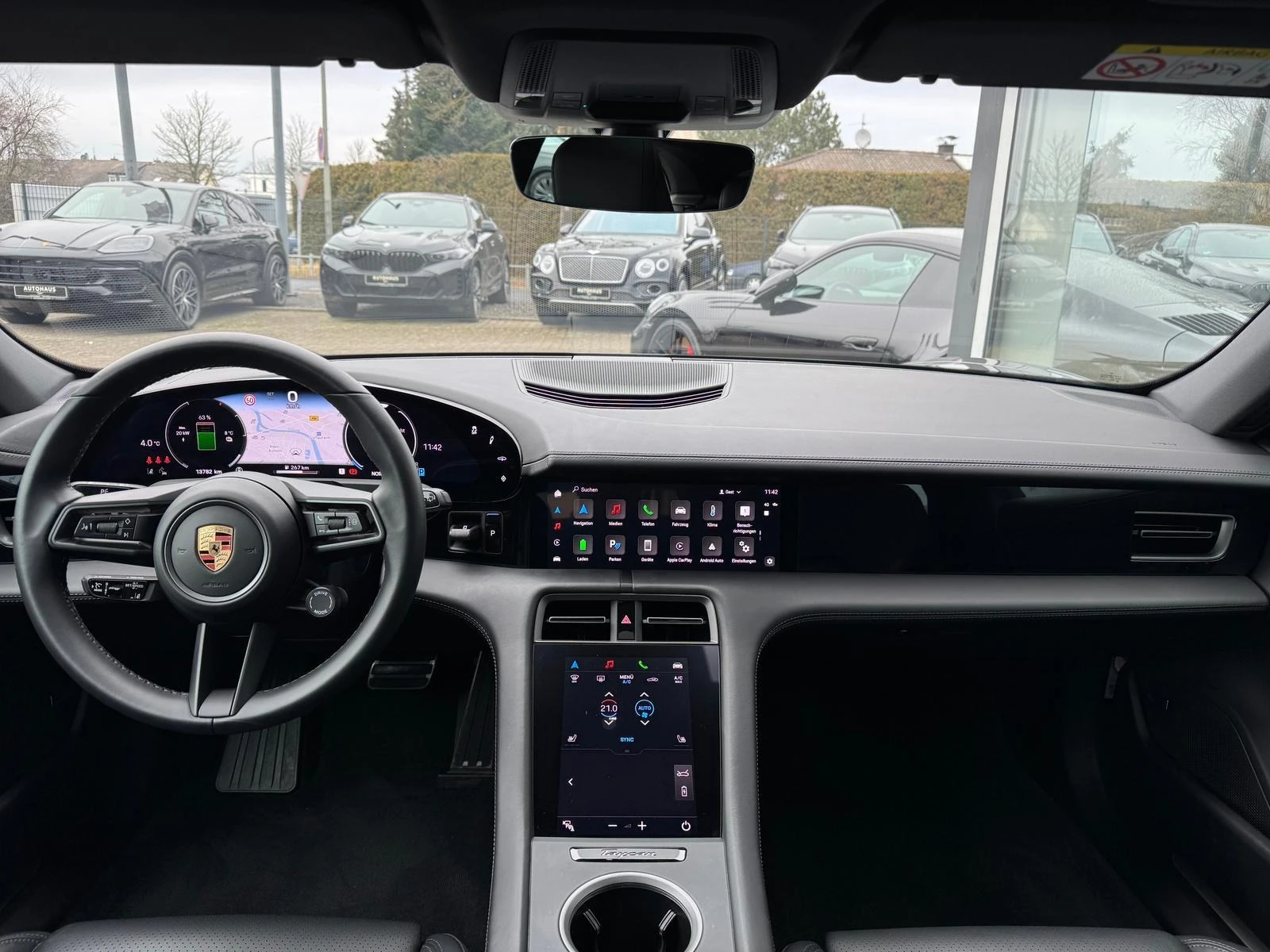 Porsche Taycan 4S SPORT TURISMO/FACELIFT/BOSE/LED/CAMERA/PANO/ | Mobile.bg   13