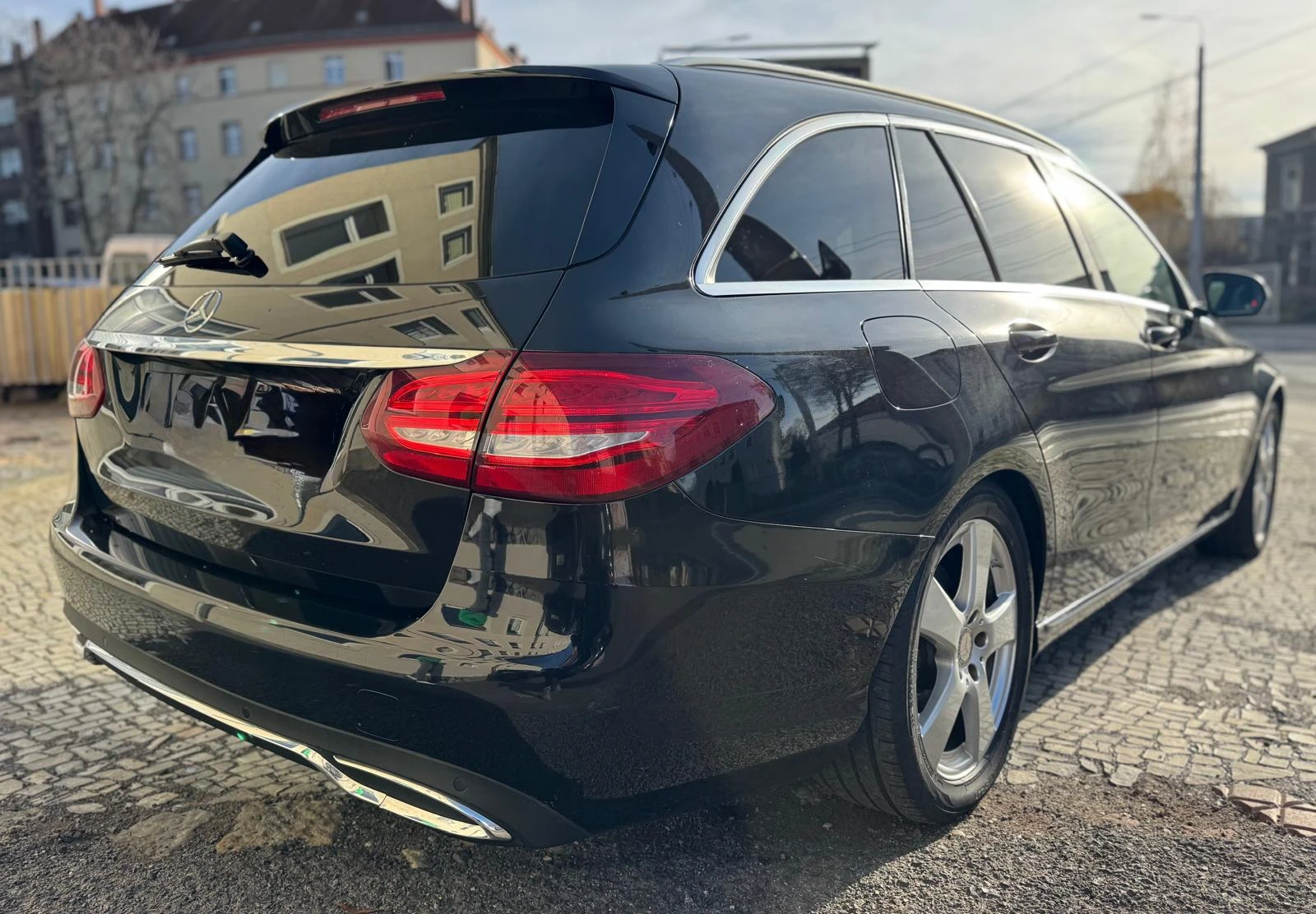 Mercedes-Benz C 200 Avantgarde - изображение 6