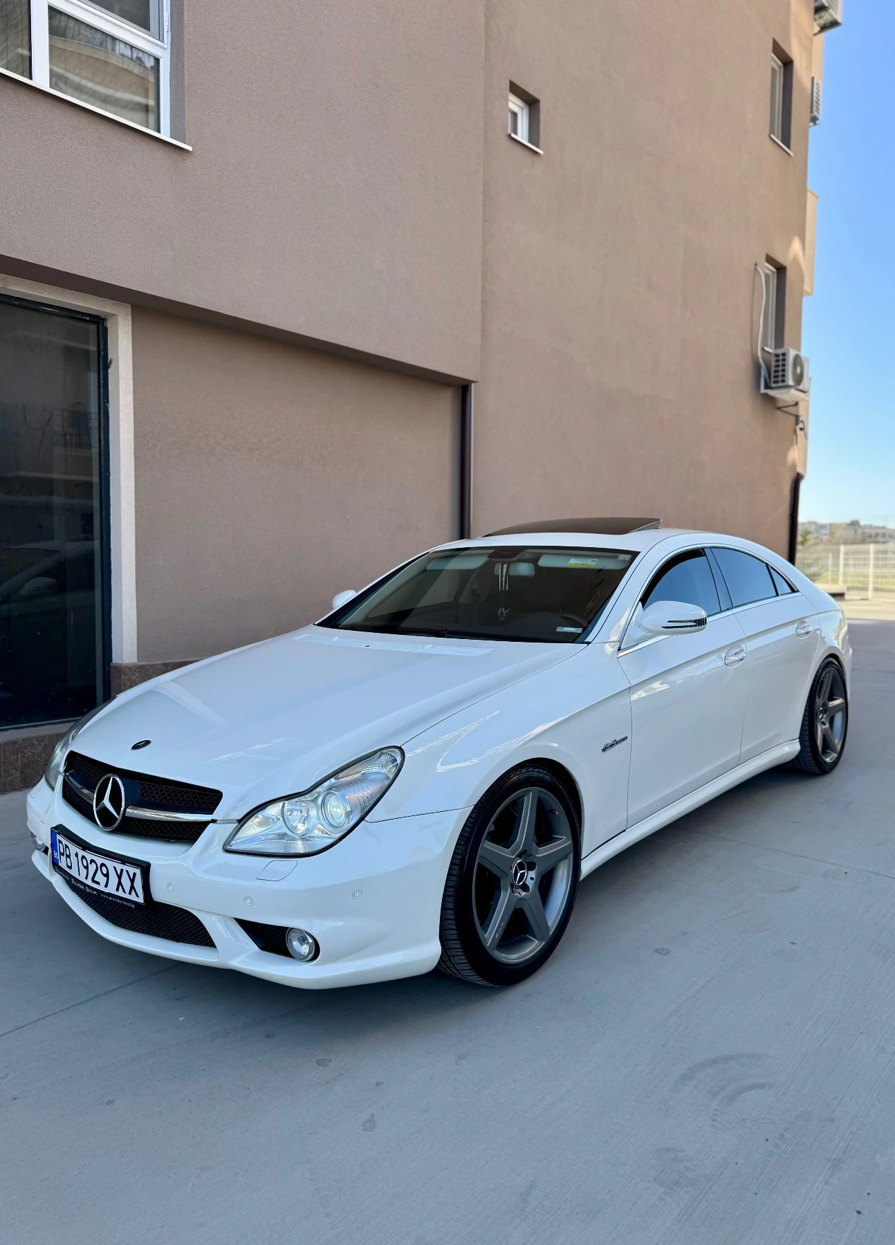 Mercedes-Benz CLS 63 AMG, снимка 2 - Автомобили и джипове - 52999080