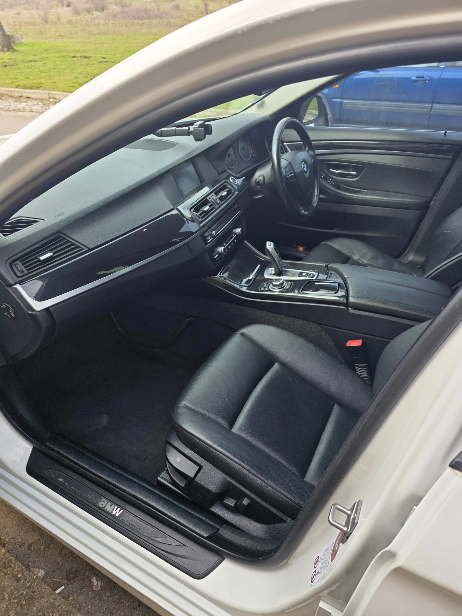 BMW 520 2.0, снимка 11 - Автомобили и джипове - 53752196