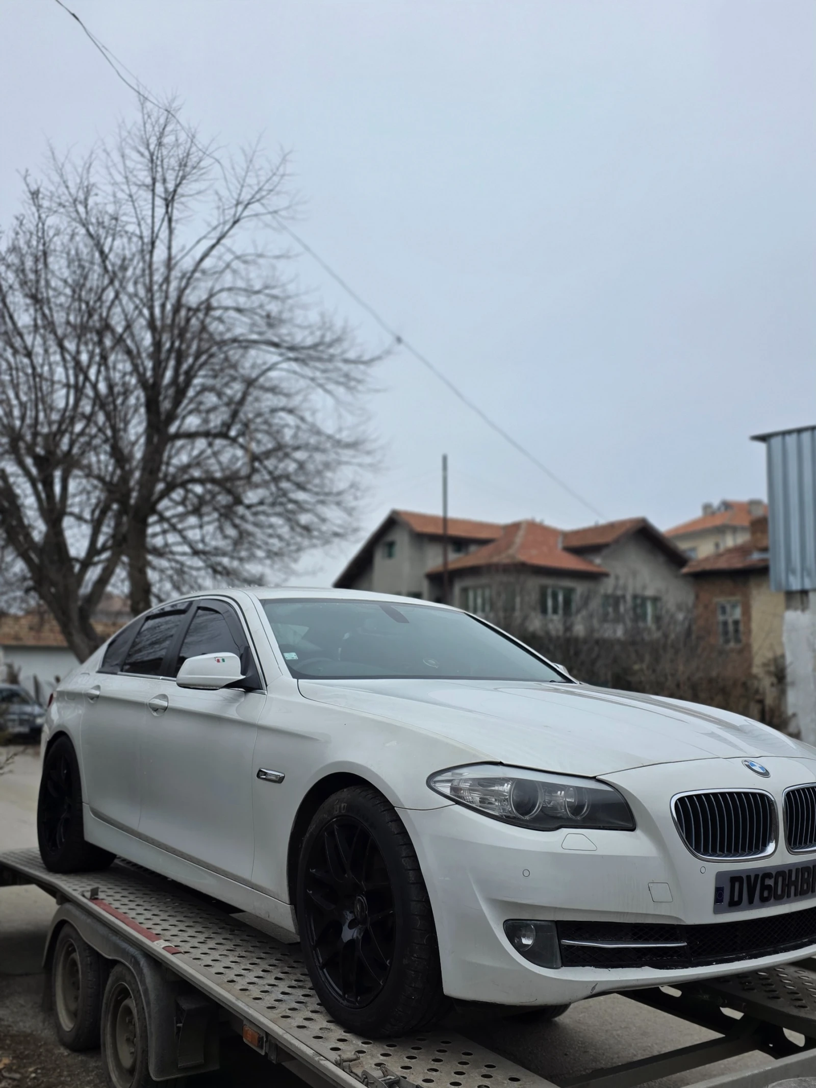 BMW 520 2.0, снимка 17 - Автомобили и джипове - 53752196