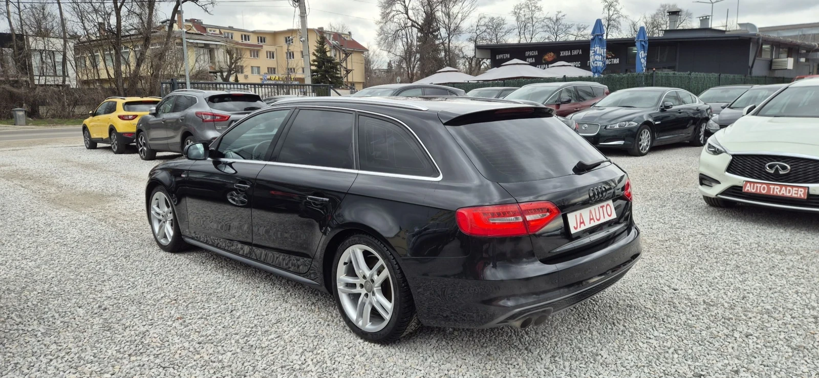 Audi A4 2.0TDI-177кс. Sline, снимка 9 - Автомобили и джипове - 53917152