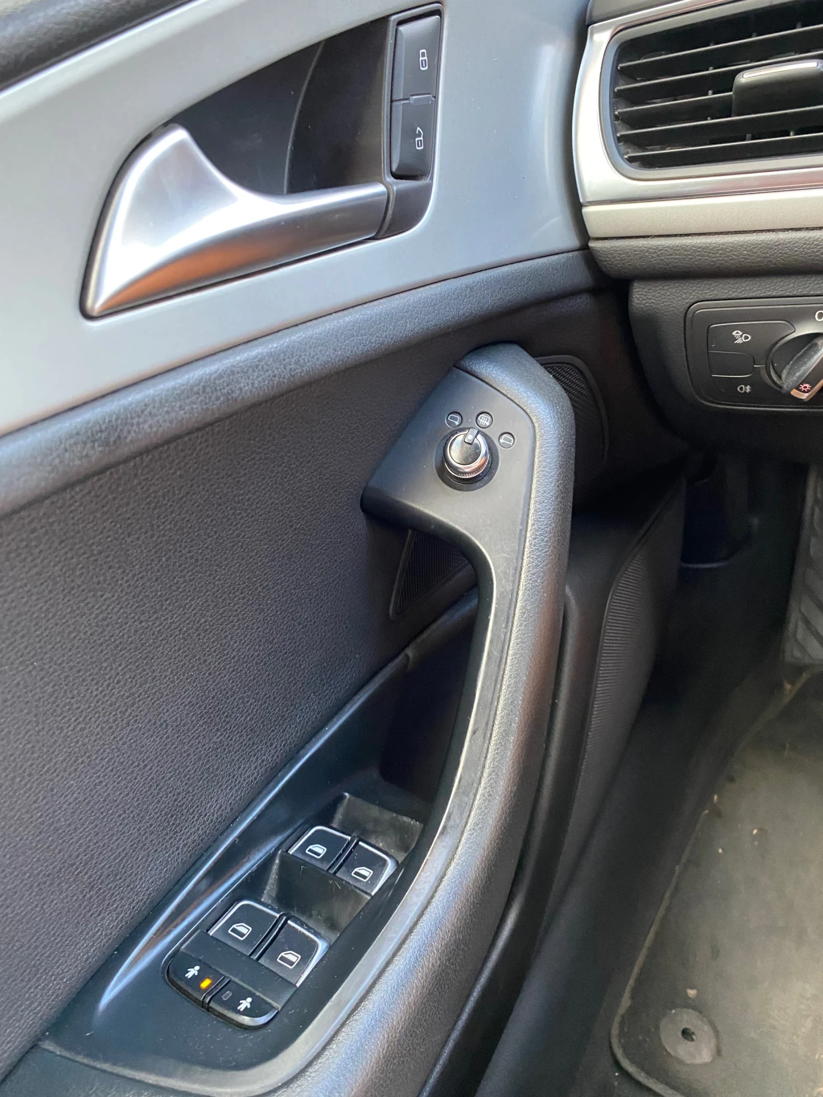 Audi A6, снимка 8 - Автомобили и джипове - 53975235