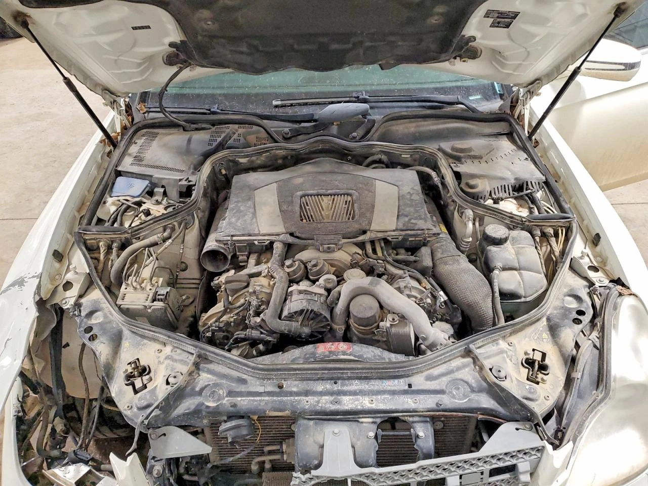 Mercedes-Benz CLS 550 5.5l, снимка 11 - Автомобили и джипове - 53979566