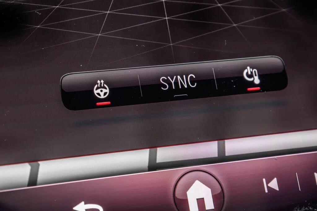 Mercedes-Benz C 300 4MATIC* АвтоКредит* (ЦЕНА ДО БГ), снимка 12 - Автомобили и джипове - 54219536