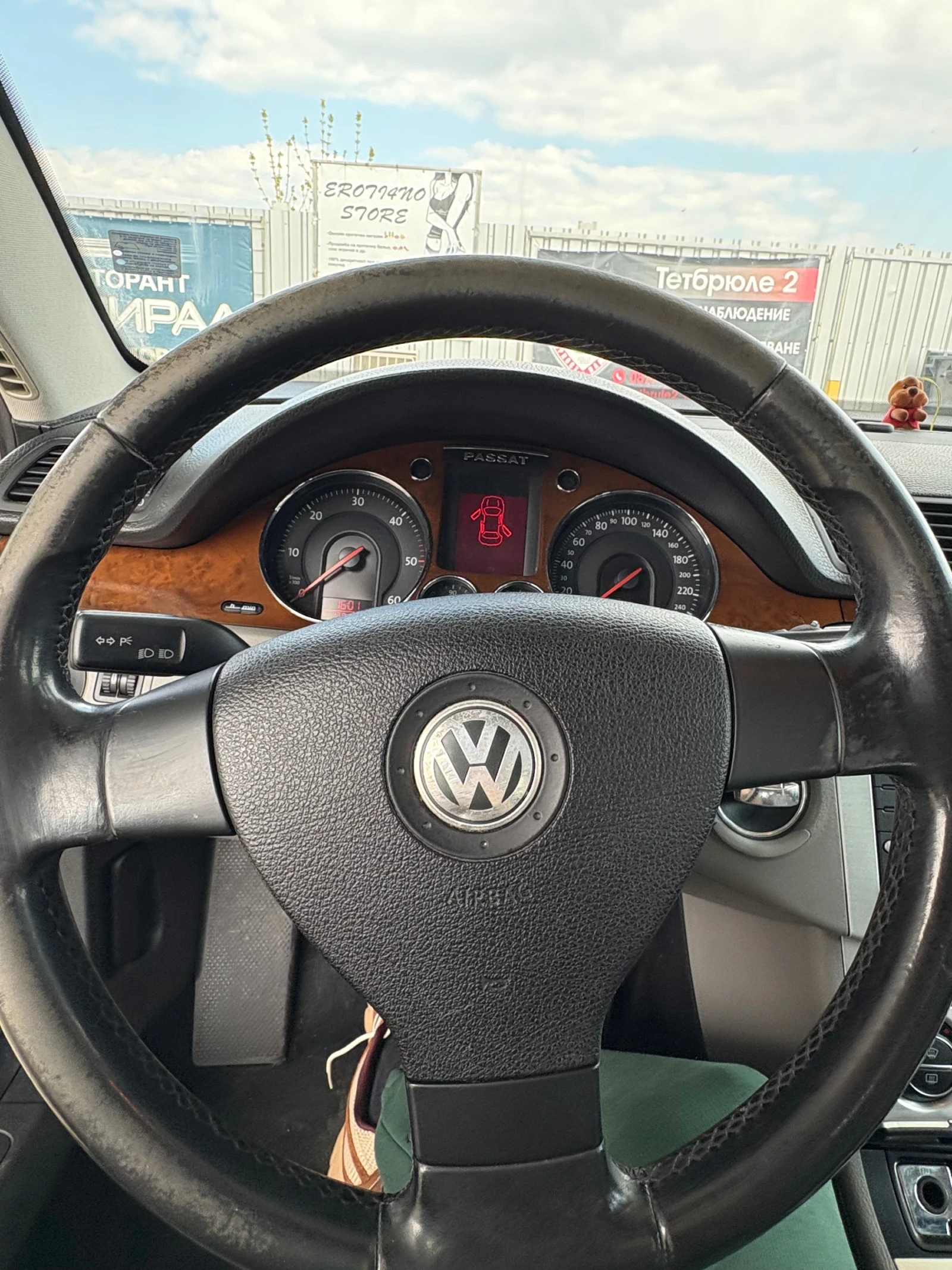 VW Passat B6, снимка 8 - Автомобили и джипове - 54256204