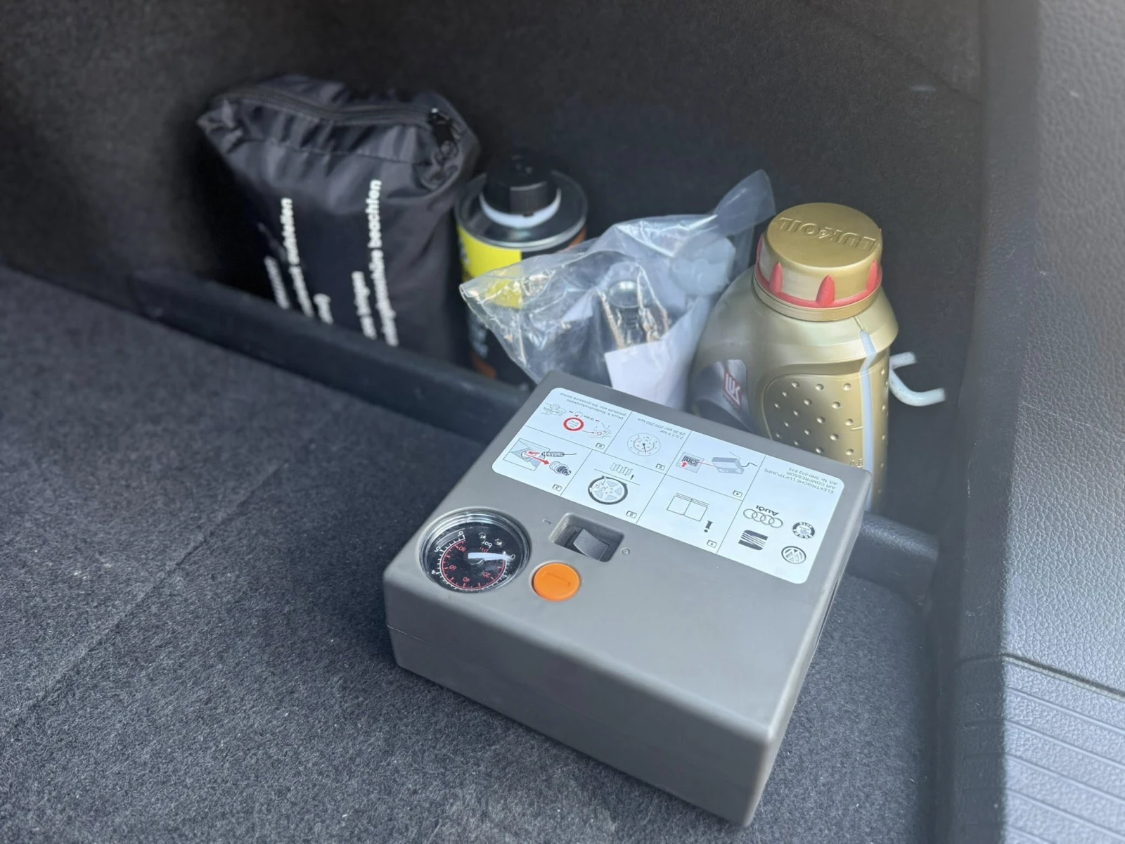 VW Golf VW Golf 7 1.6TDI/Pano/Navi/�������� - ��� �������� | Mobile.bg � ����������� 9