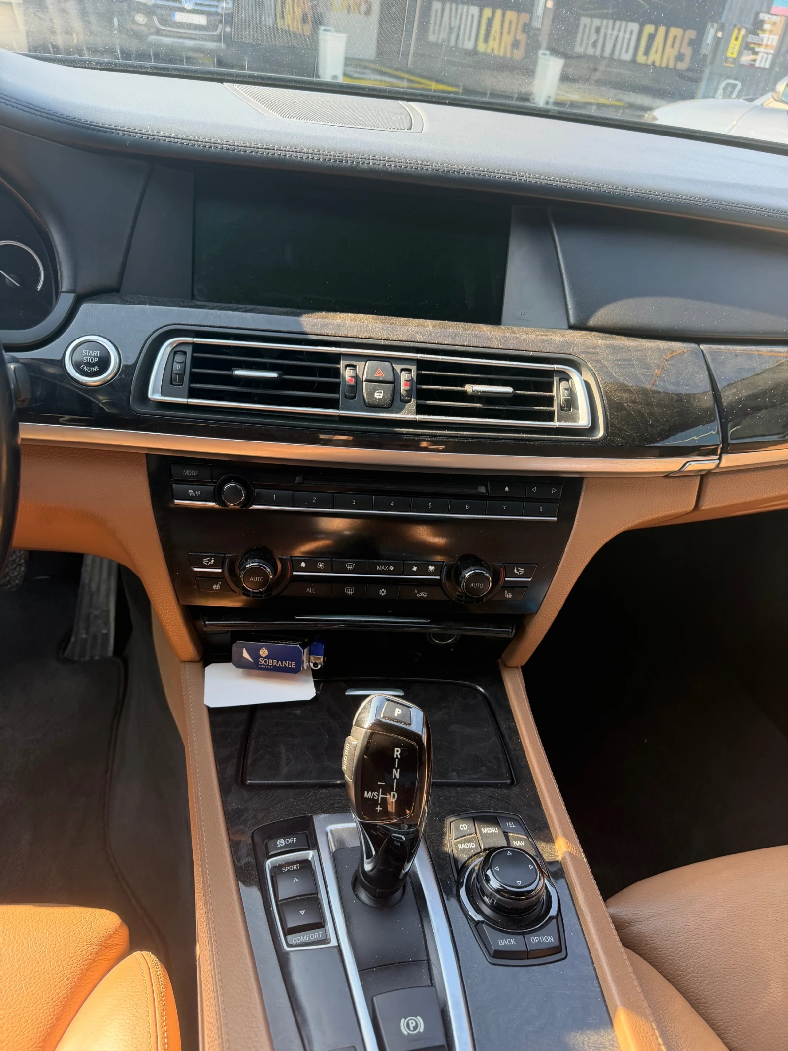 BMW 730, снимка 11 - Автомобили и джипове - 54459560