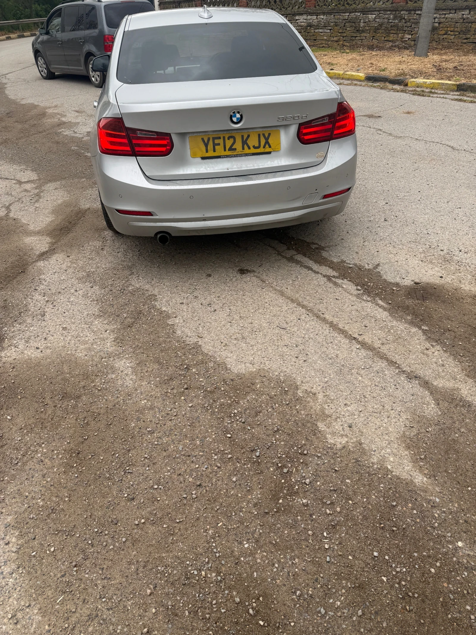 BMW 320 D, снимка 5 - Автомобили и джипове - 54461904