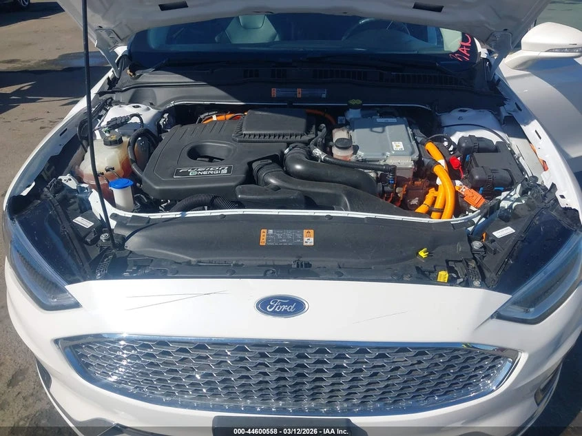 Ford Fusion 2.0l Energi Titanium, снимка 10 - Автомобили и джипове - 54490533