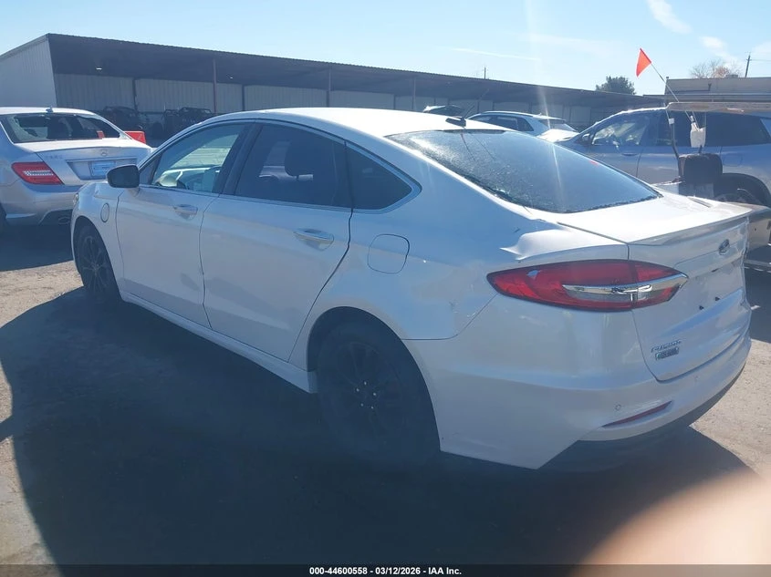 Ford Fusion 2.0l Energi Titanium, снимка 3 - Автомобили и джипове - 54490533