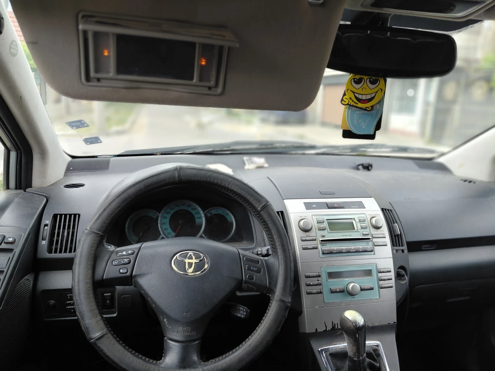 Toyota Corolla verso, снимка 7 - Автомобили и джипове - 54721425