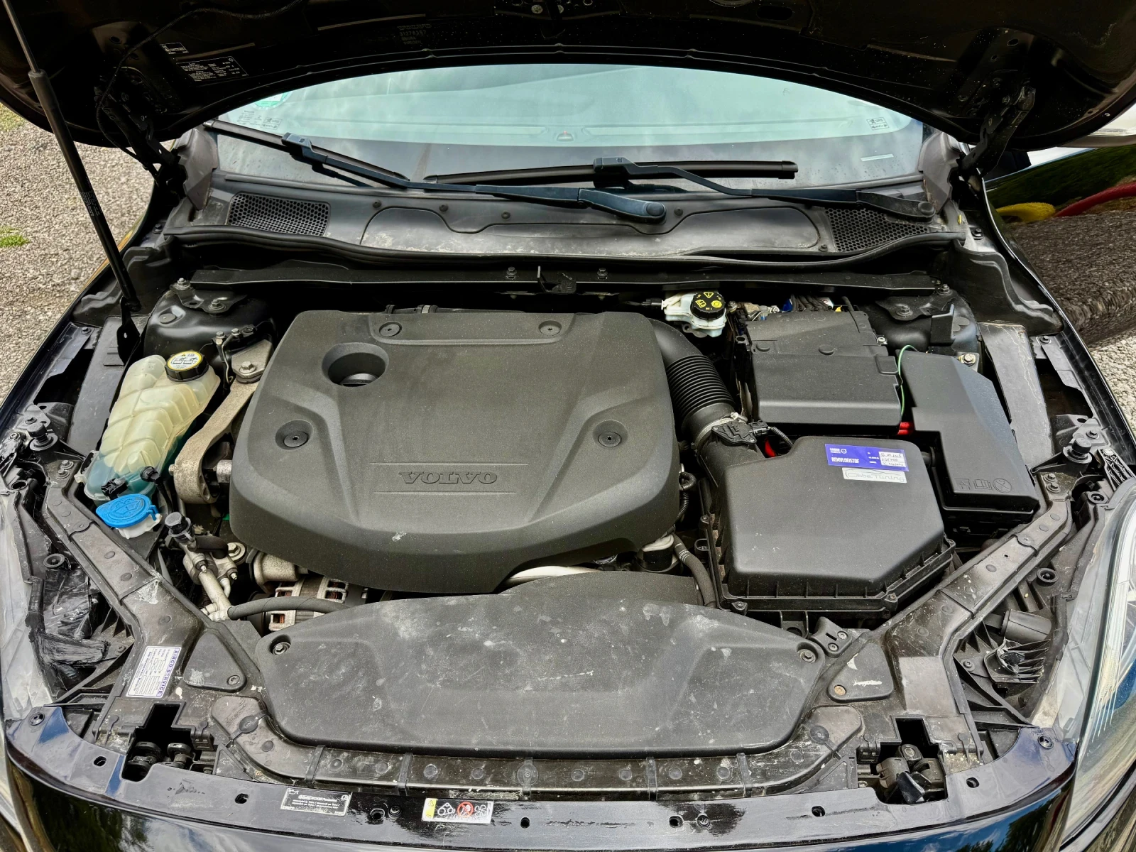 Volvo V40 R-Design, 2.0, Obbe Tuning, Подгрев, Камера, снимка 17 - Автомобили и джипове - 55226487