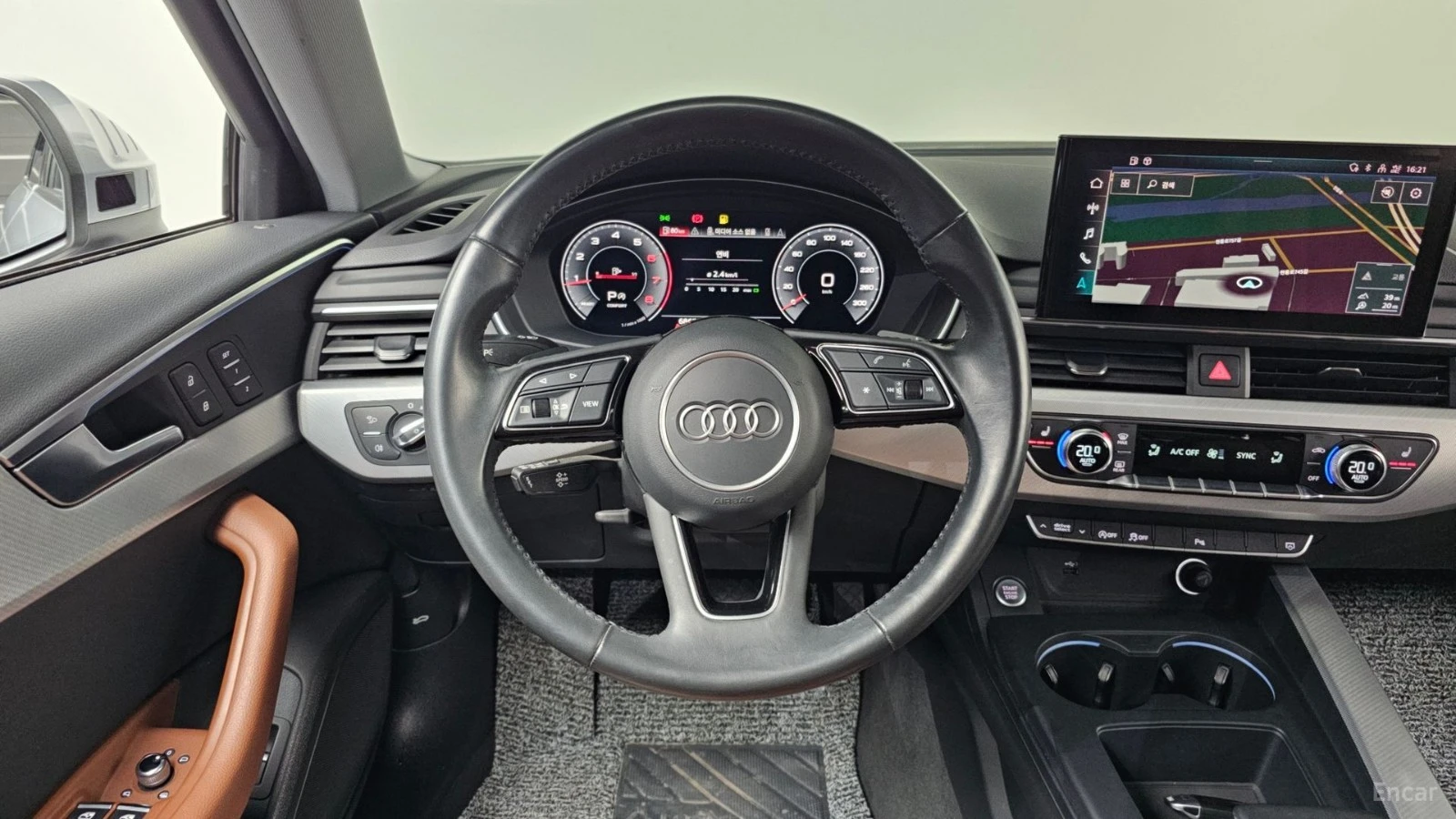 Audi A4 40 TFSI* КОЖА* НАВИ* ПАНО* КАМЕРА, снимка 11 - Автомобили и джипове - 55480827