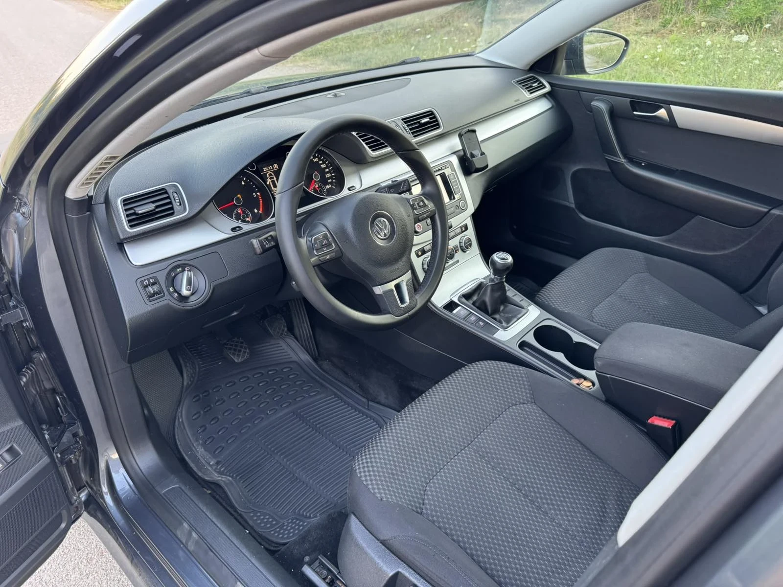 VW Passat 2.0 TDI | Mobile.bg � ����������� 8