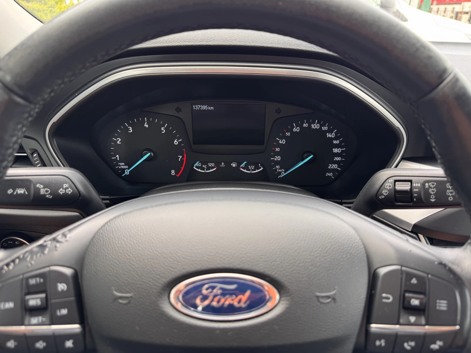 Ford Focus TREND EDITION/1.0EcoBoost/125k.c./6MT, снимка 12 - Автомобили и джипове - 55926347